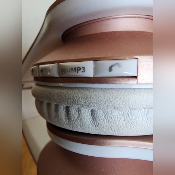 Wireless Bluetooth Over-Ear Stereo Foldable Headphones or Wired Headset w/ Aux - Picture 13 of 13